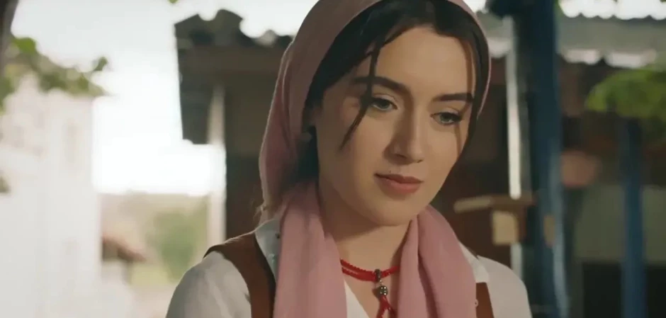 Изображения из турецкого сериала Ветреный холм