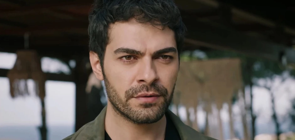 Изображения из турецкого сериала Ветреный холм