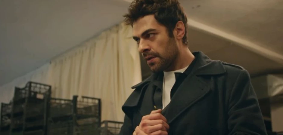 Изображения из турецкого сериала Ветреный холм