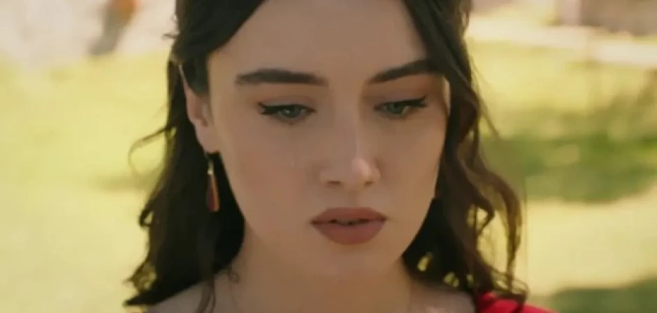 Изображения из турецкого сериала Ветреный холм