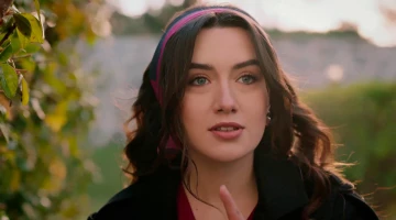 Изображения из турецкого сериала Ветреный холм