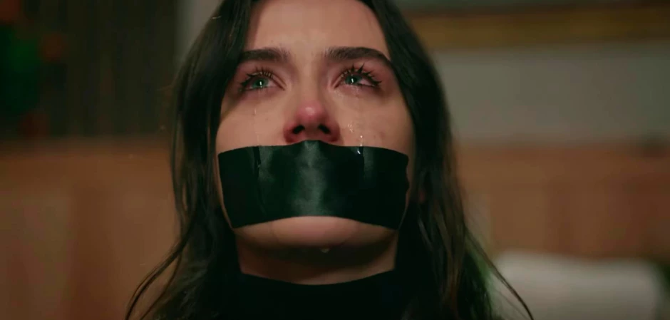 Изображения из турецкого сериала Ветреный холм
