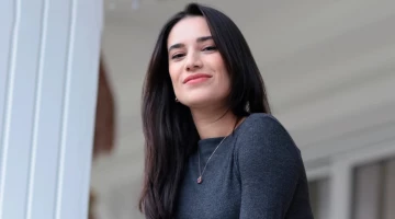 Изображения из турецкого сериала Ветреный холм