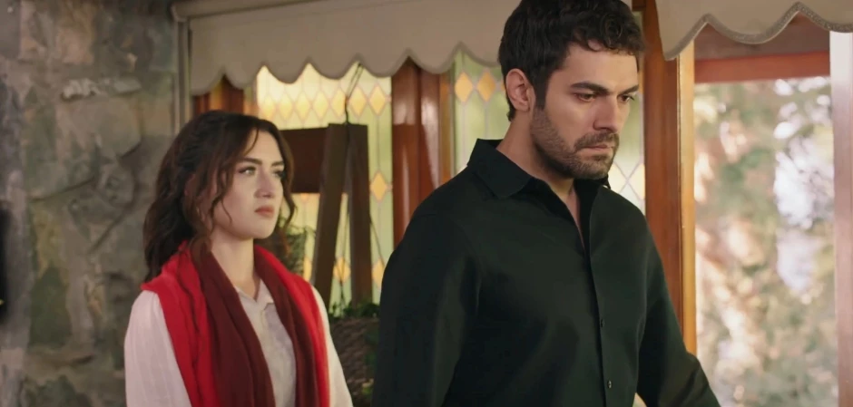 Изображения из турецкого сериала Ветреный холм