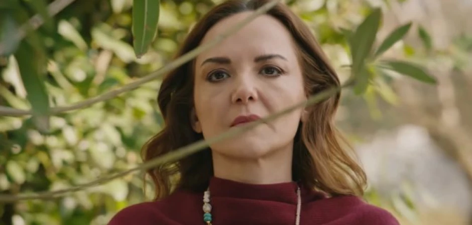 Изображения из турецкого сериала Ветреный холм