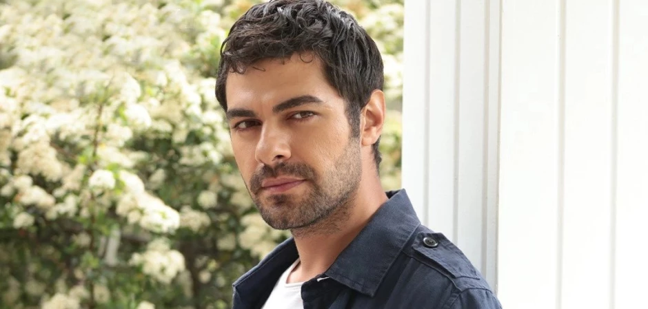 Изображения из турецкого сериала Ветреный холм