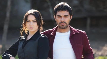 Изображения из турецкого сериала Ветреный холм