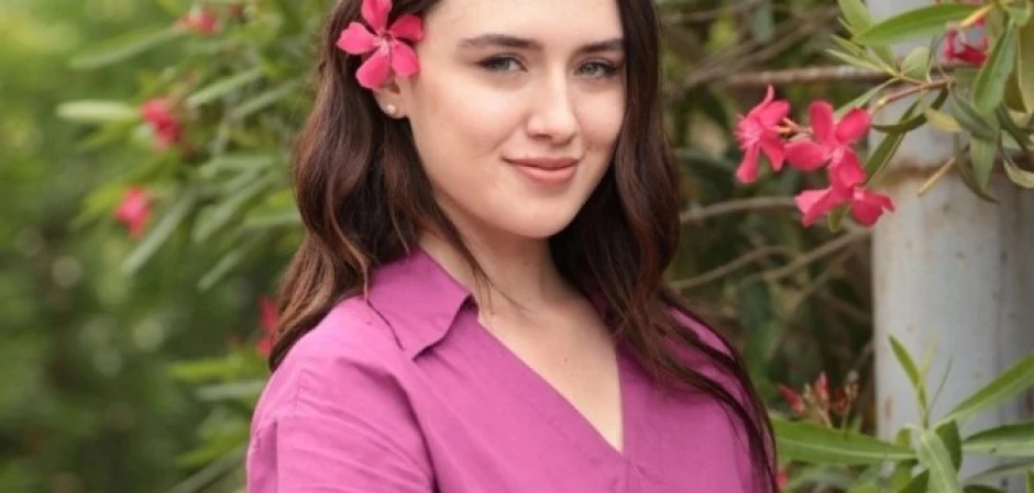 Изображения из турецкого сериала Ветреный холм