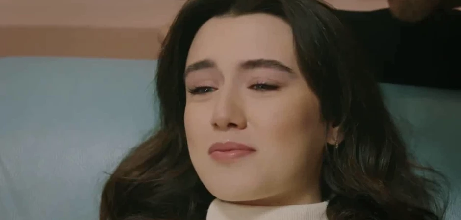 Изображения из турецкого сериала Ветреный холм