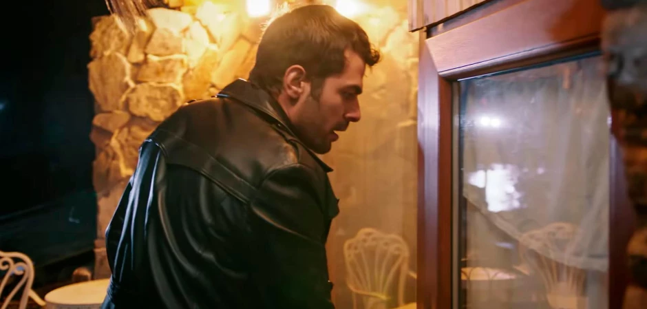 Изображения из турецкого сериала Ветреный холм