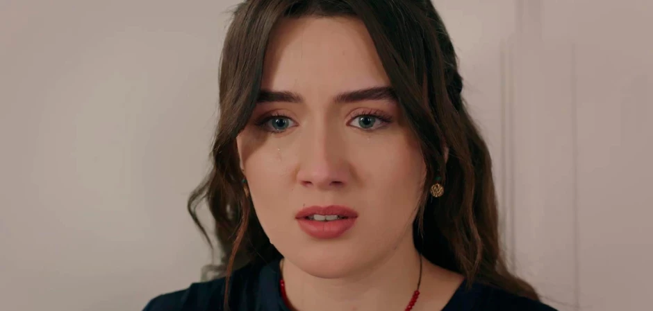 Изображения из турецкого сериала Ветреный холм