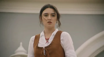 Изображения из турецкого сериала Ветреный холм