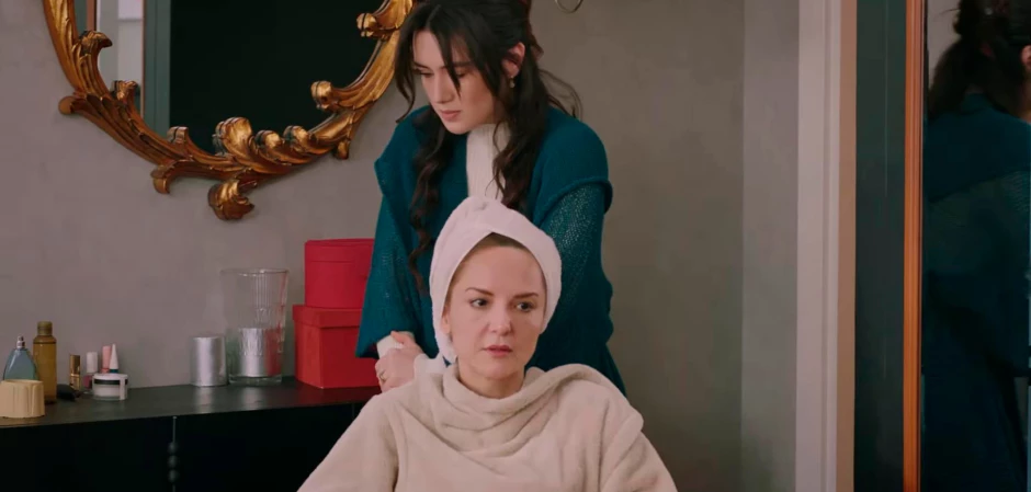 Изображения из турецкого сериала Ветреный холм