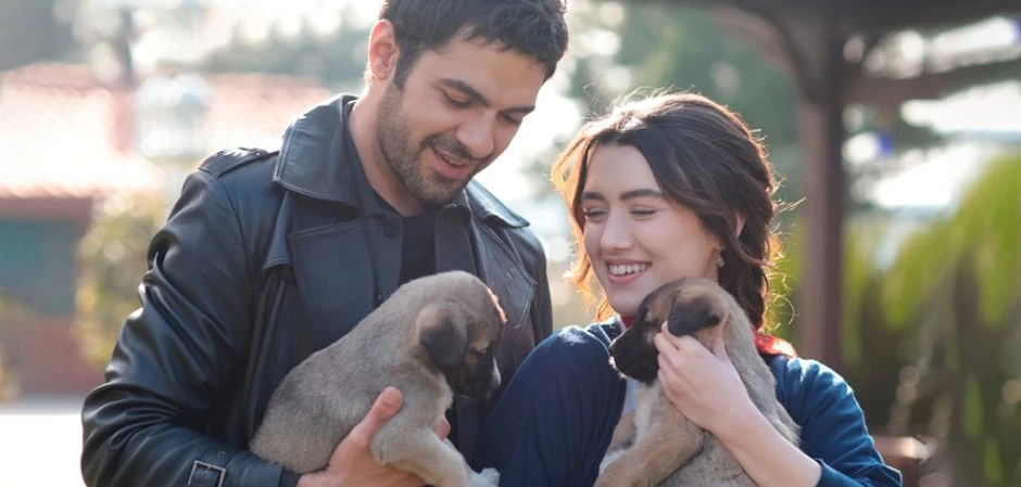 Изображения из турецкого сериала Ветреный холм